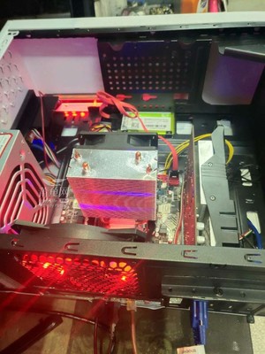 十台模拟器游戏多开虚拟机,工作室电脑主机
